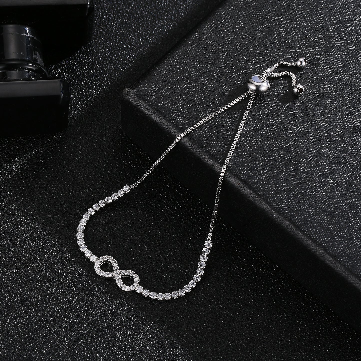 17KM Cubic Zirconia Infinity Bracelets For Women Gifts