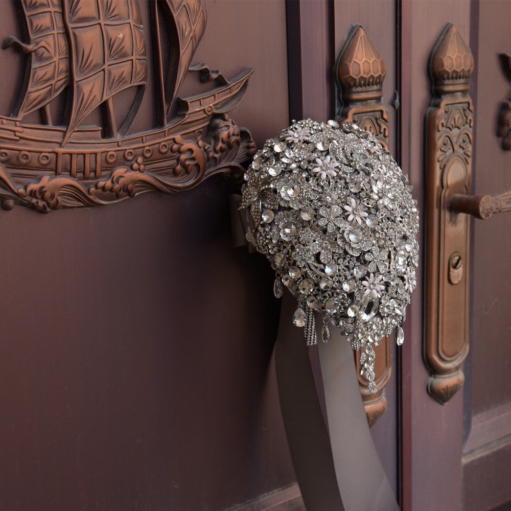 Rhinestone Water Drop Bouquet Bride Holding Bouquet