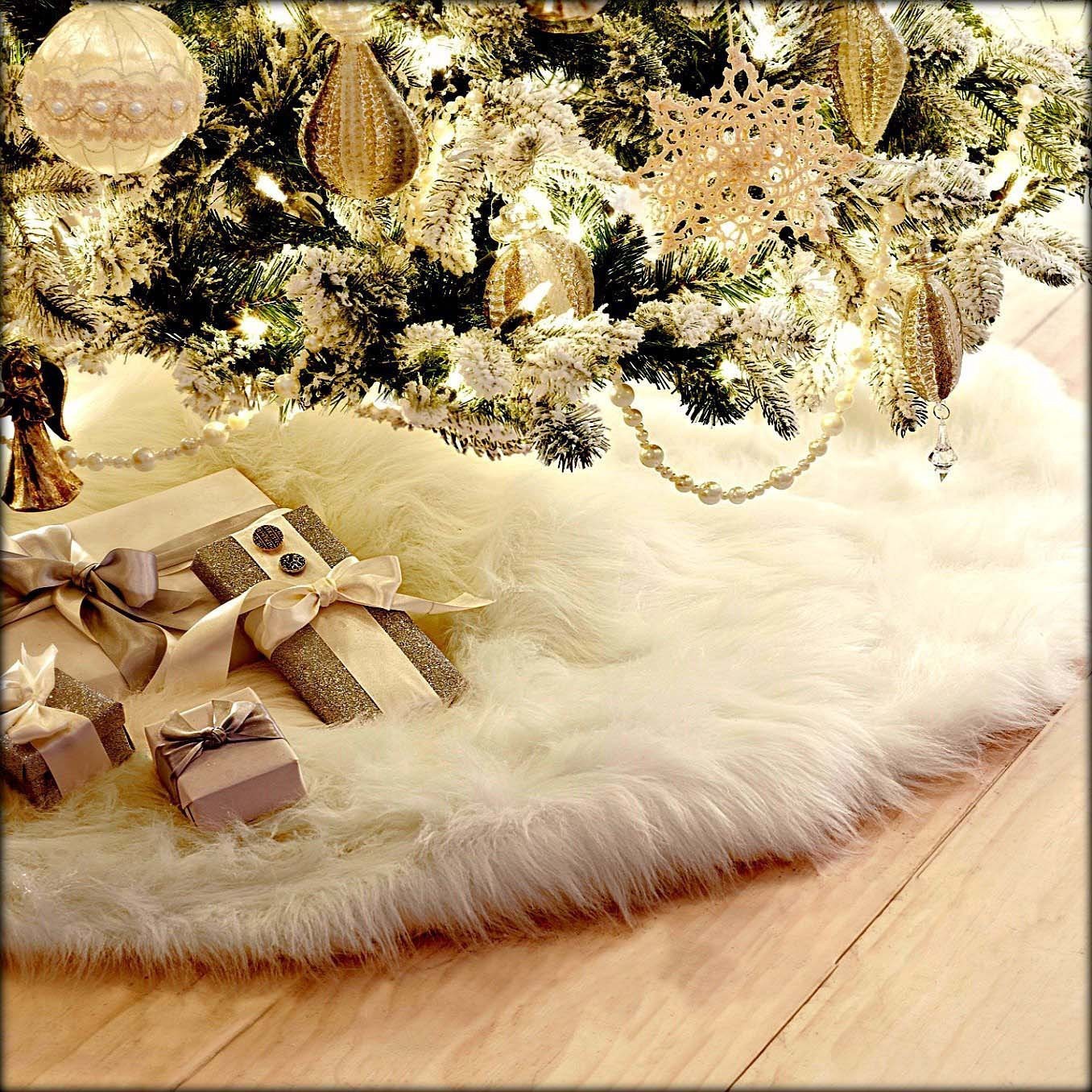 Pure white plush Christmas tree skirt Christmas plush tree skirt