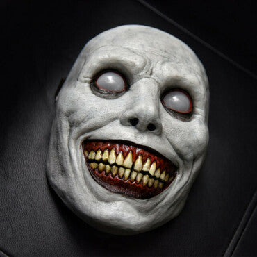 Horror Smiley Demon Creepy Halloween Mask