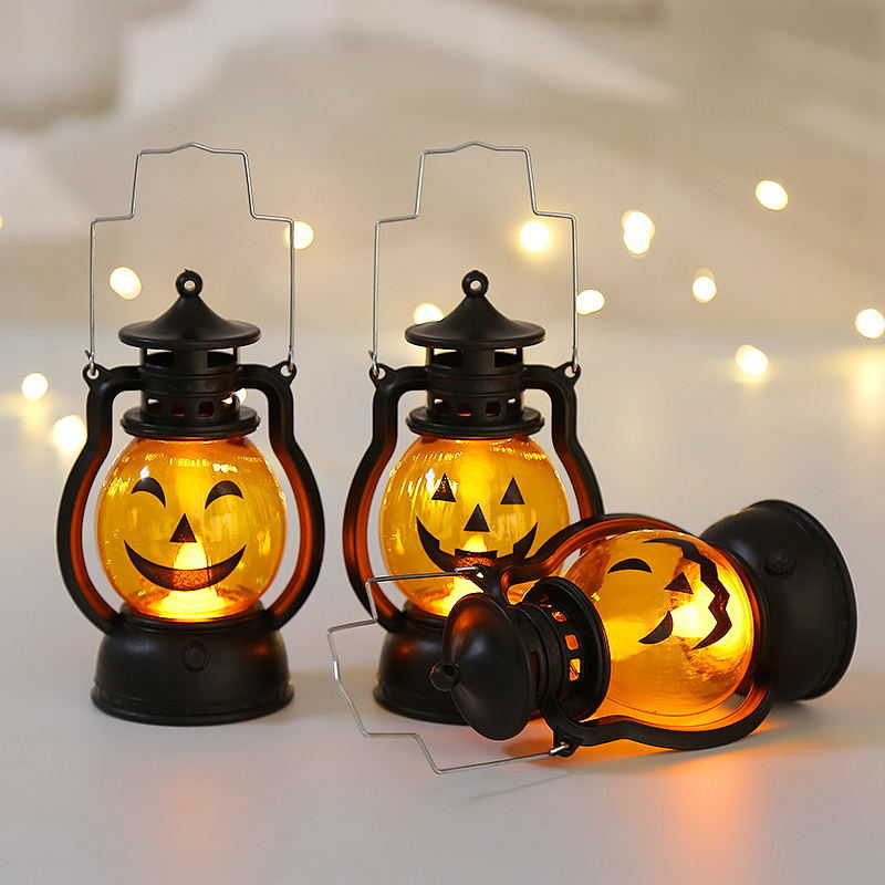 Halloween Oil Lamp Portable Pumpkin Lantern Skull Decoration