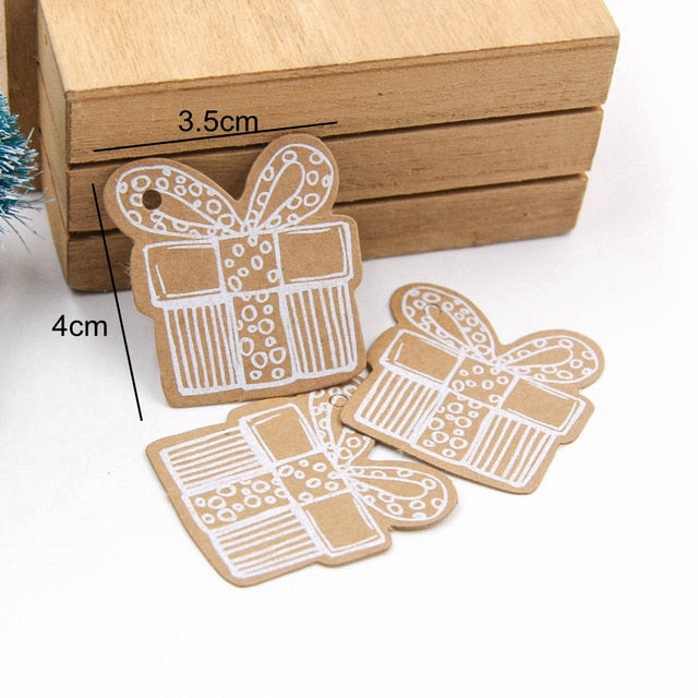 50PCS  DIY Kraft Tags Merry Christmas Labels Gift Wrapping Paper Hang Tags Santa Claus Paper Cards Christmas Party Supplies